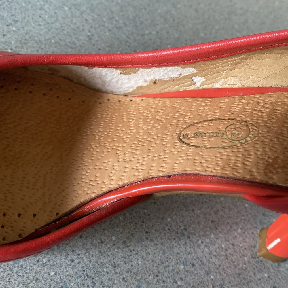 Nine West, Laughlin Round Toe Heels - Picture 6 of 6